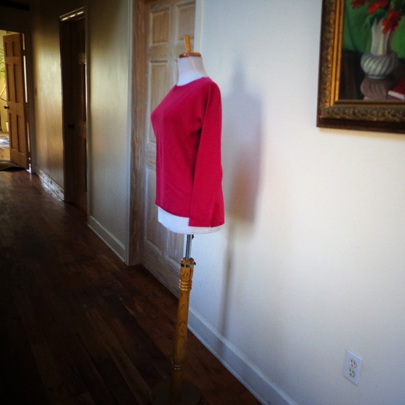 TALBOTS Cranberry 100% Cashmere Round Neck Sz S - Picture 3 of 8